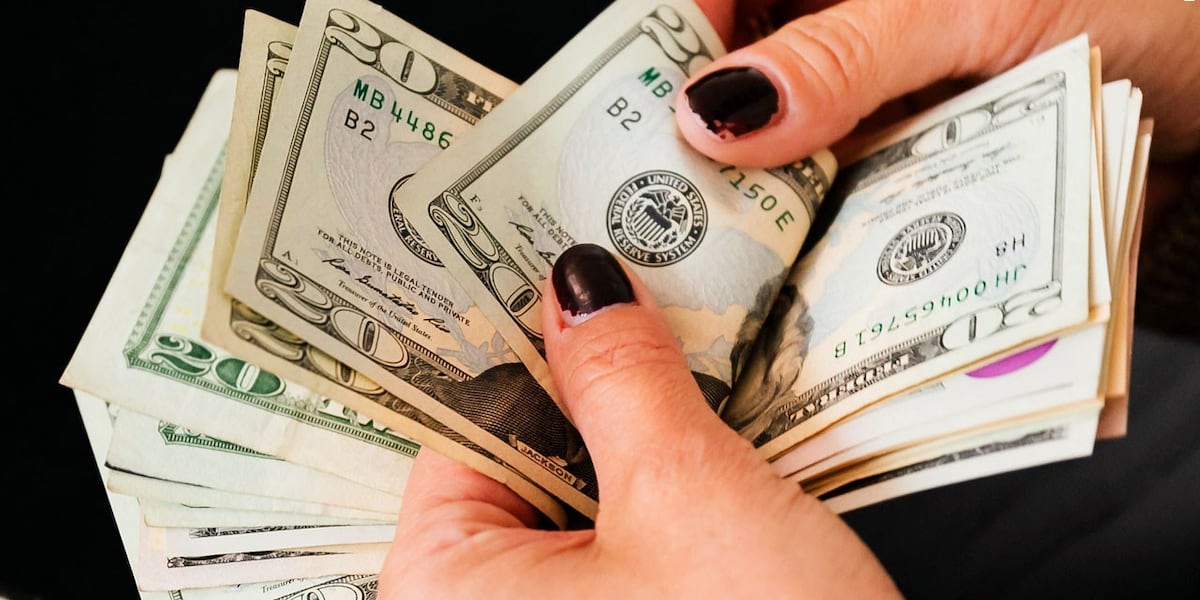 Woman wins big with Kentucky Lottery online game